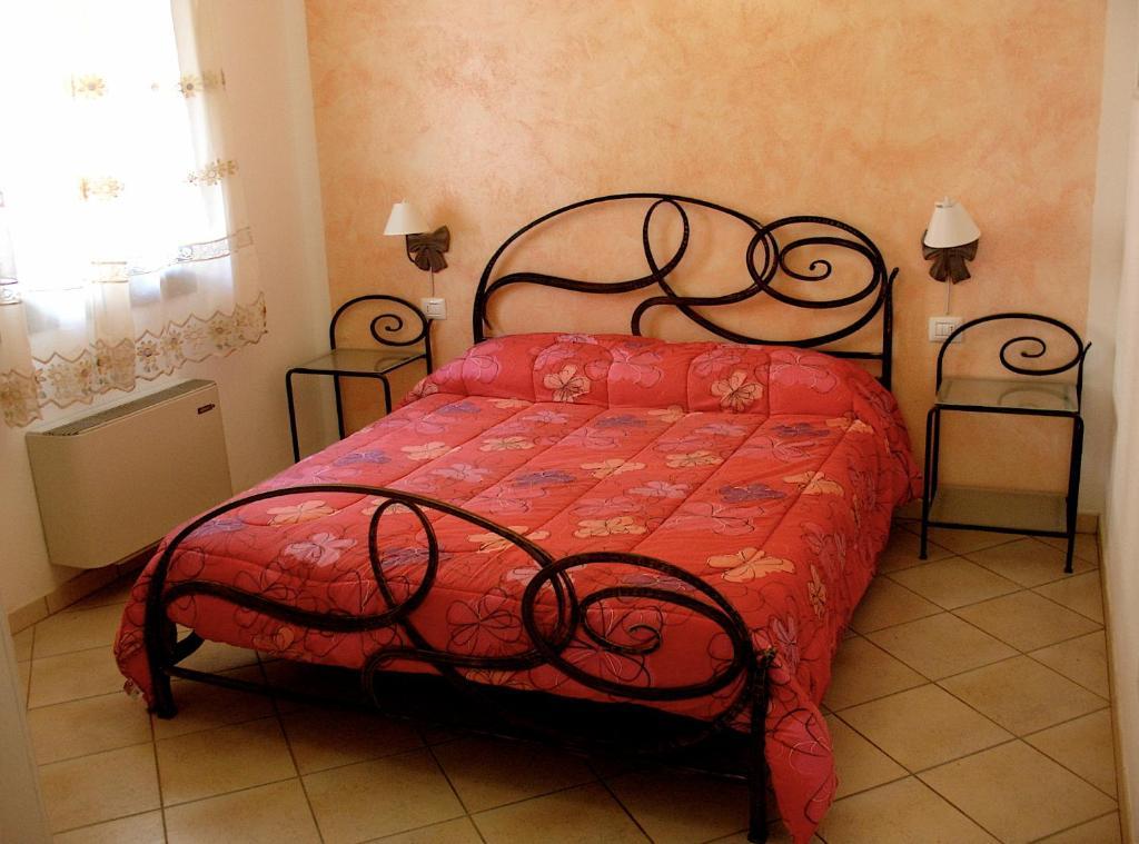 Agriturismo Ca' Isotta Castello di Serravalle エクステリア 写真